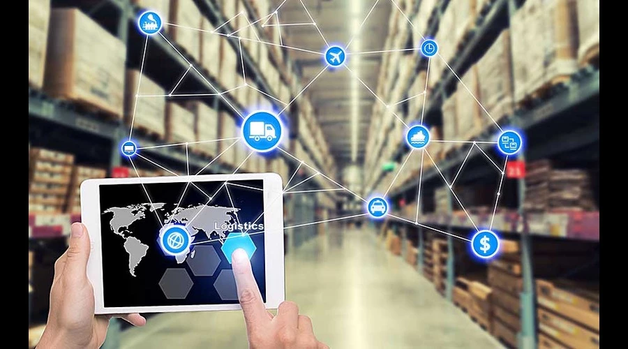 Revolutionizing Warehouse Management: The Impact of Computers on 21st Century Logistics