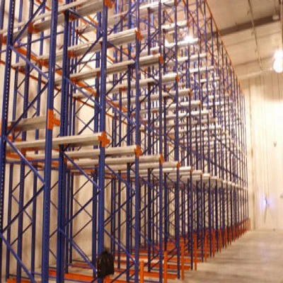 SQFTDS-2264 Drive through racking for industrial storage