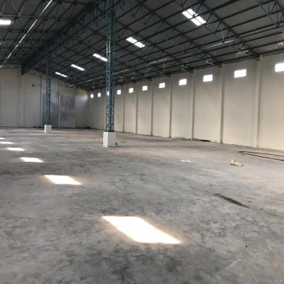 SQFTRW-1021 Warehouse available for lease.