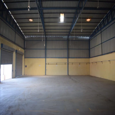 SQFTRW-43 Warehouse is available for lease