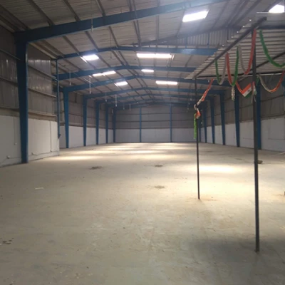 SQFTRW-82 Warehouse for Lease