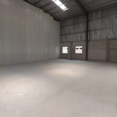 SQFTRW-2783 Ready Warehouse Available