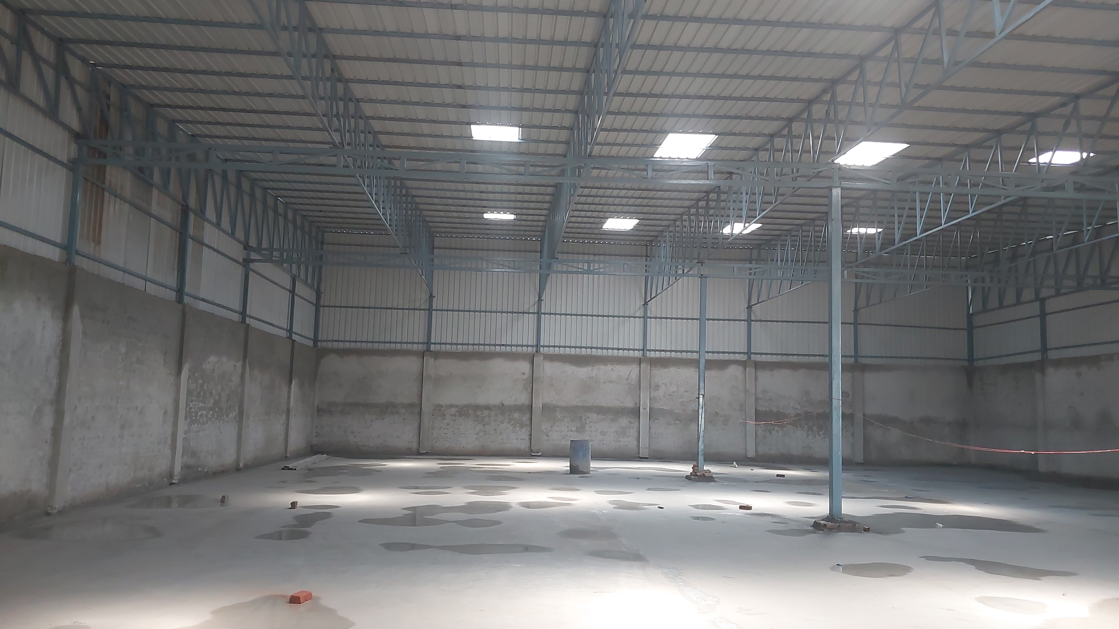 SQFTRW-5561 Ready Warehouse Available for Lease