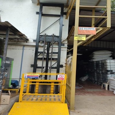 SQFTGL-6510 Hydraulic Cantilever Goods Lift
