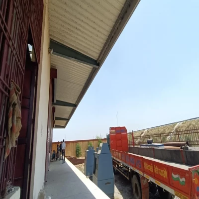 SQFTRW-7574 Lucknow warehouse